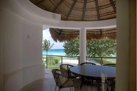 Villa Xaman Ha 14- Playacar- Phase I