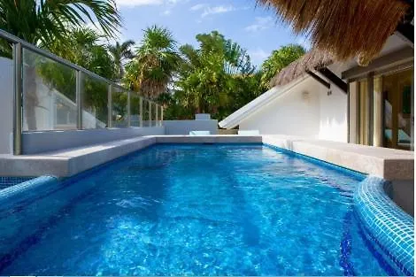 Villa Xaman Ha 14- Playacar- Phase I *
